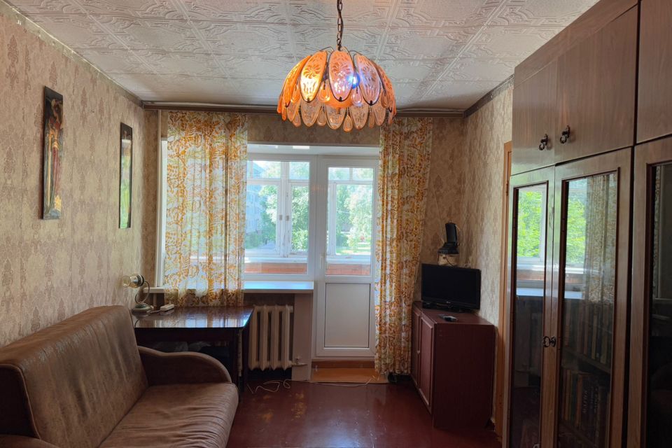 Продаётся 3-комнатная квартира, 38.95 м²