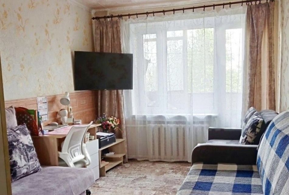 Продаётся 1-комнатная квартира, 32 м²