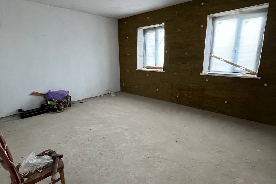 Продаётся 3-этажный дом, 220 м²