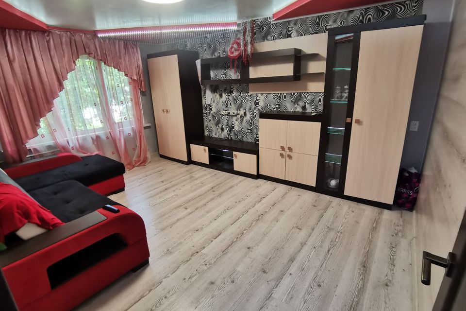 Продаётся 2-комнатная квартира, 42.3 м²