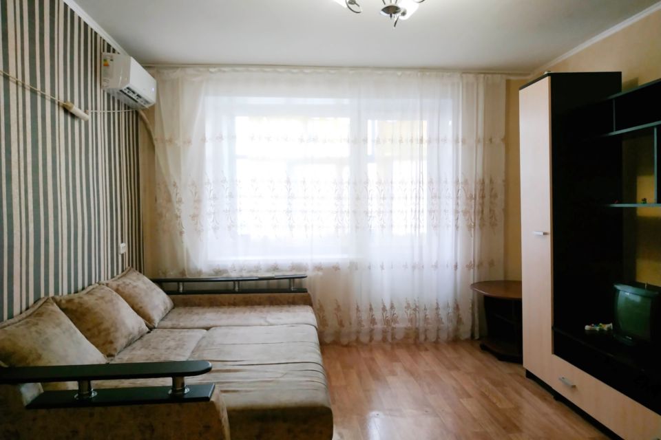 Продаётся 3-комнатная квартира, 65.1 м²