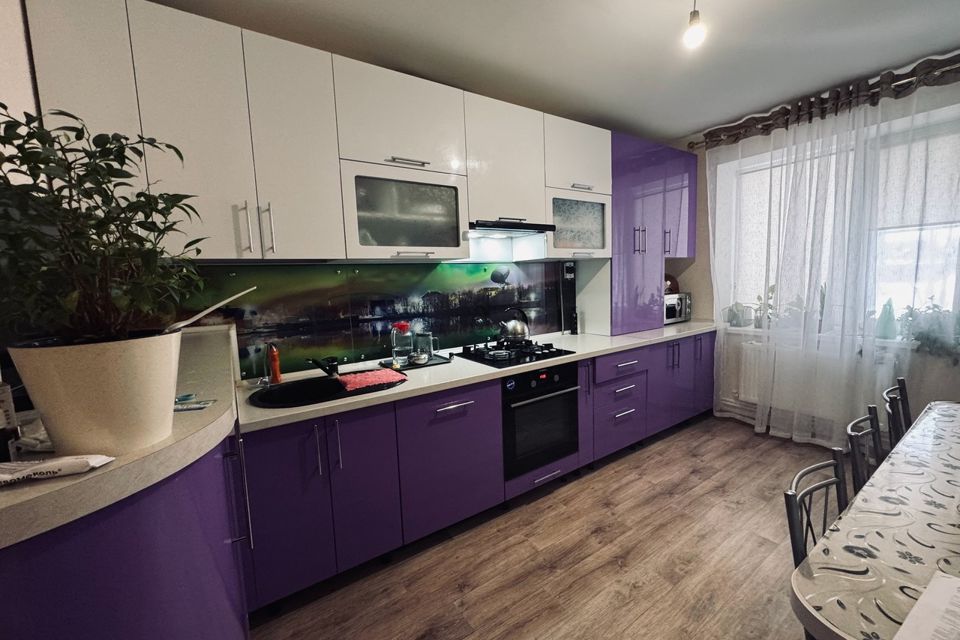 Продаётся 3-комнатная квартира, 68.5 м²