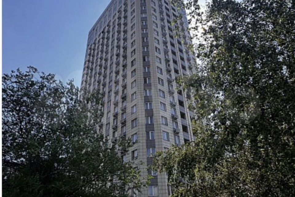 Продаётся 4-комнатная квартира, 124.9 м²