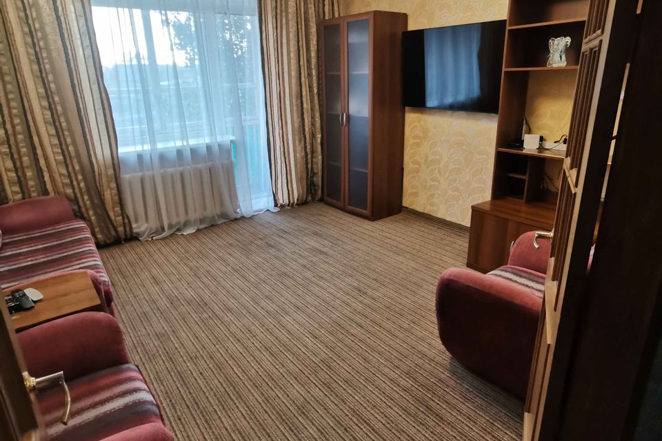 Продаётся 3-комнатная квартира, 63.3 м²