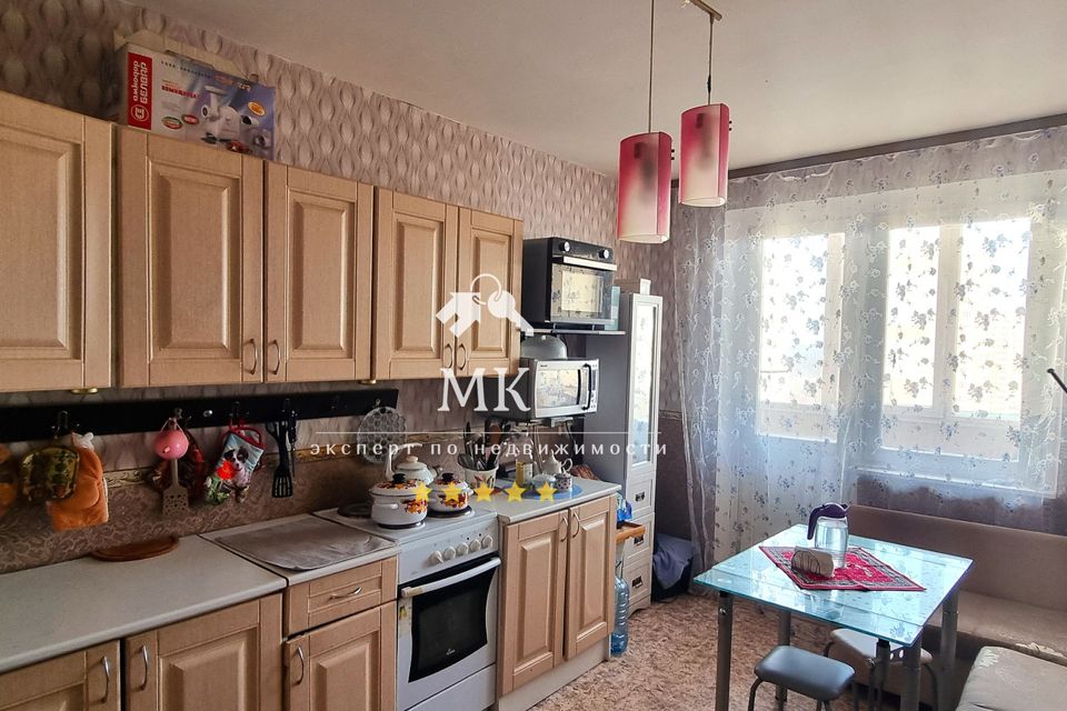 Продаётся 2-комнатная квартира, 60.2 м²