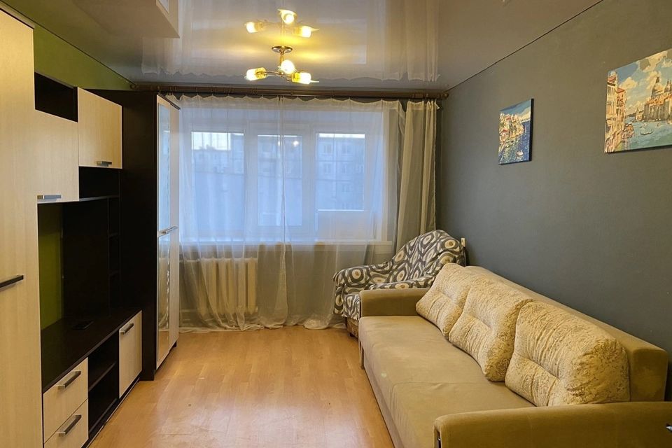 Сдаётся комната в 4-комн. квартире, 18 м²