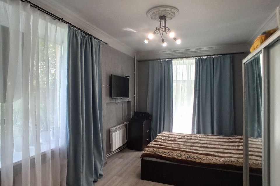 Продаётся 3-комнатная квартира, 76.8 м²