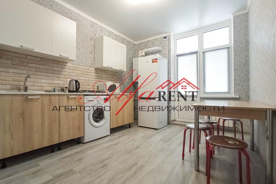 Сдаётся 1-комнатная квартира, 40.7 м²