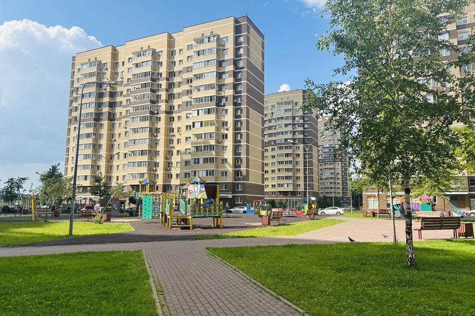 Продаётся 2-комнатная квартира, 49.3 м²