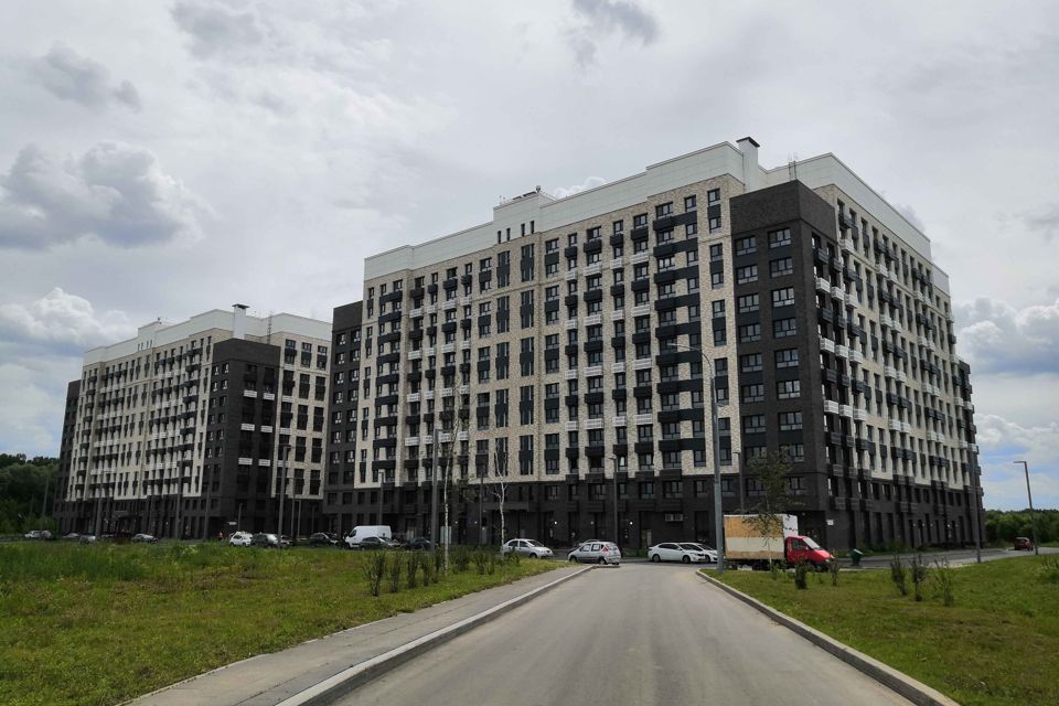 Продаётся 4-комнатная квартира, 116 м²