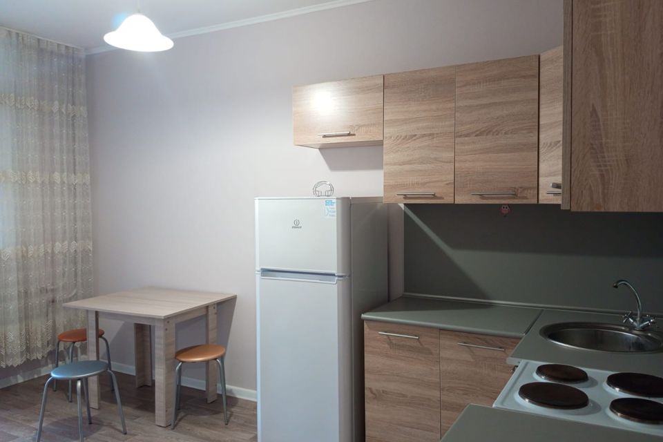 Продаётся 1-комнатная квартира, 46.8 м²