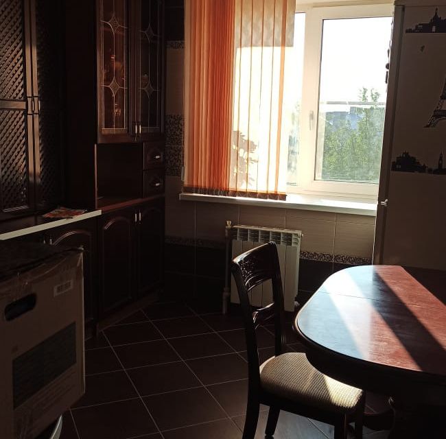 Сдаётся 2-комнатная квартира, 60 м²