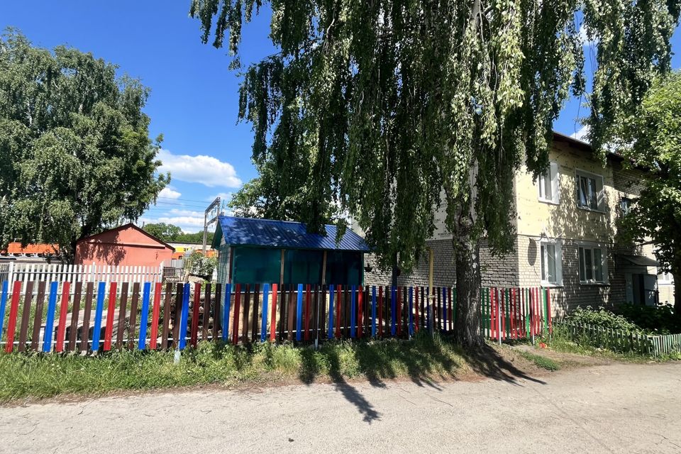 Продаётся 3-комнатная квартира, 49.7 м²