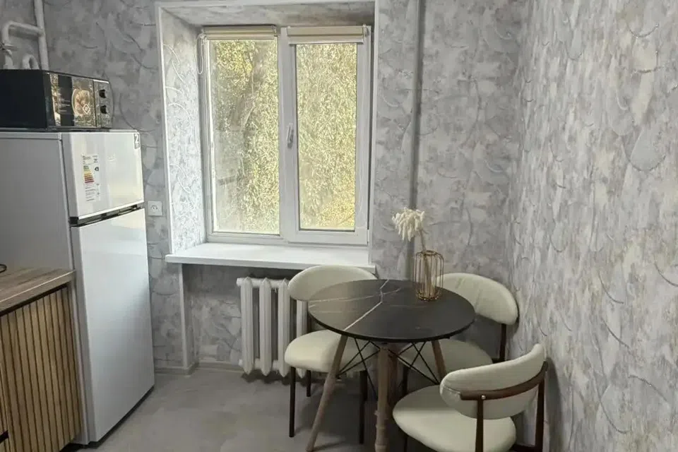 Продаётся 1-комнатная квартира, 32 м²