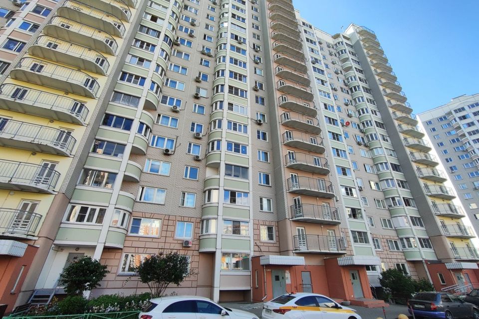 Продаётся 3-комнатная квартира, 76 м²