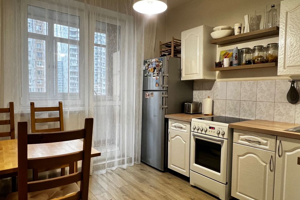 Продаётся 1-комнатная квартира, 38.8 м²