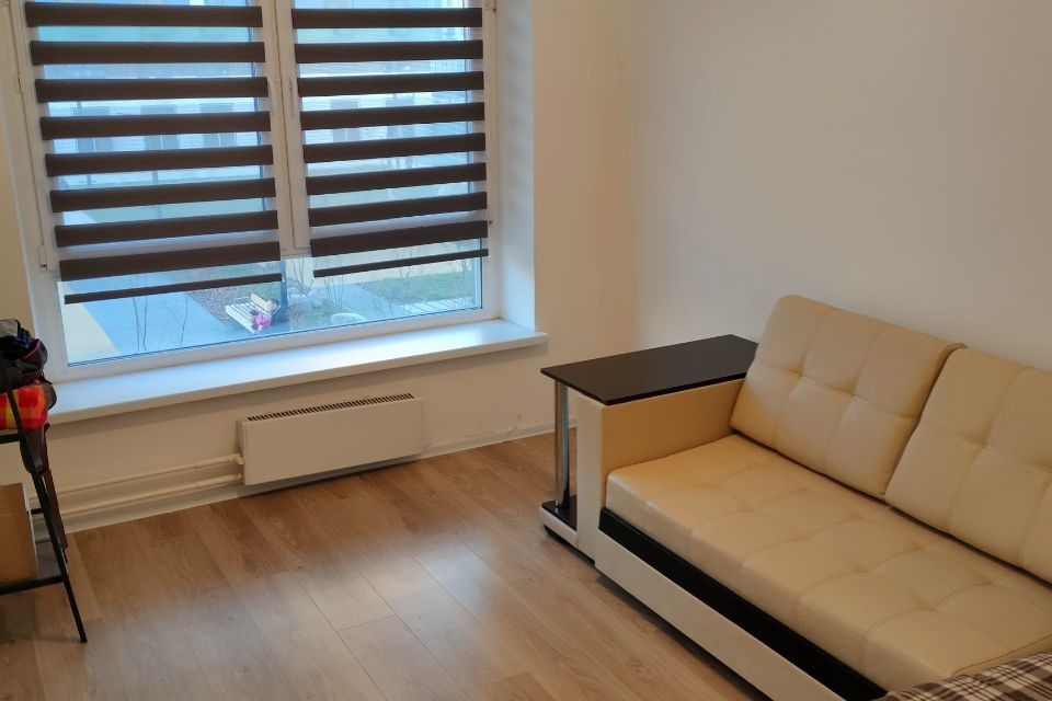 Продаётся 1-комнатная квартира, 41.3 м²