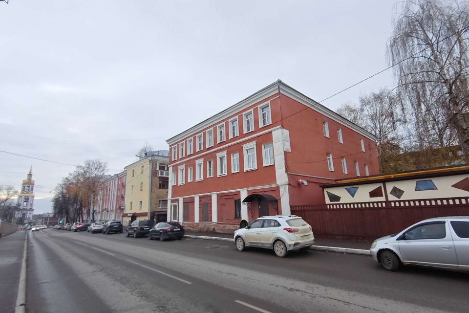 Продаётся 3-комнатная квартира, 60.5 м²