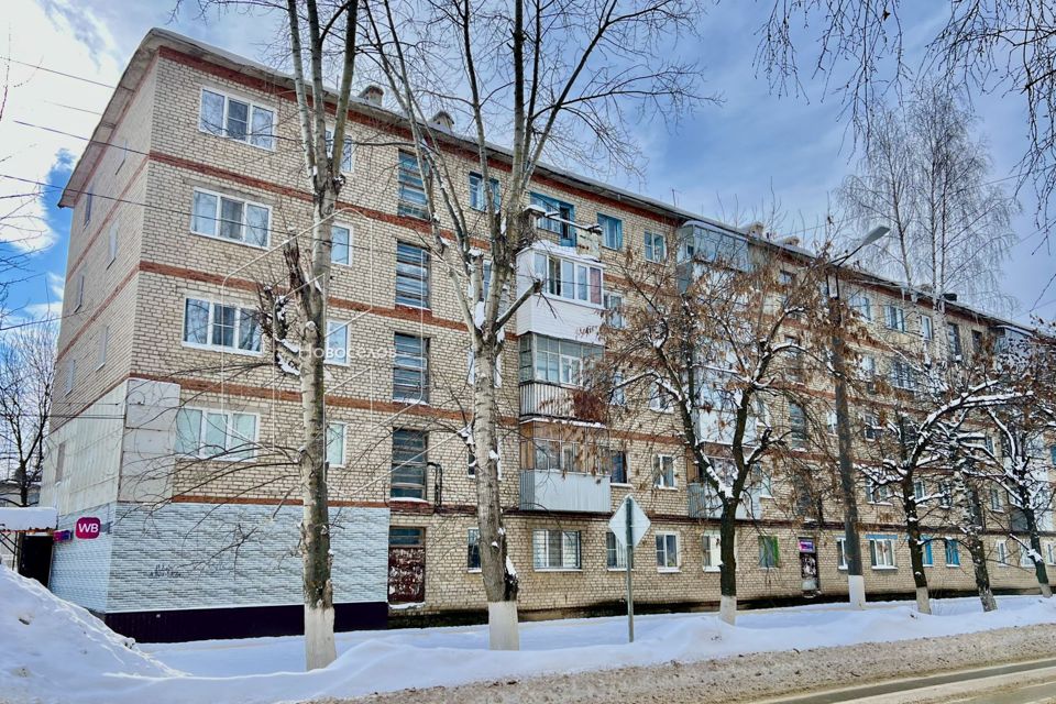 Продаётся 3-комнатная квартира, 58 м²