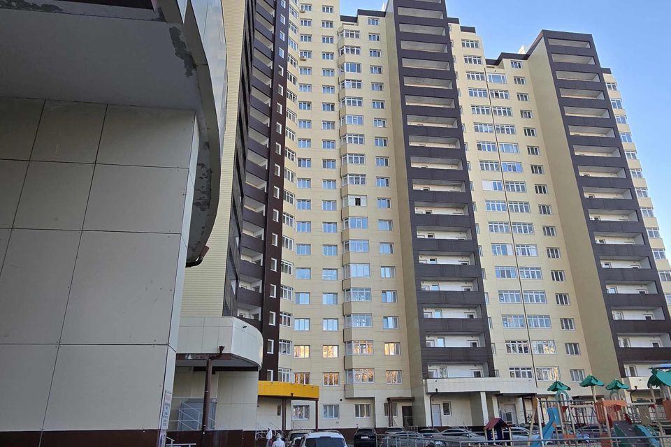 Продаётся 2-комнатная квартира, 72.6 м²