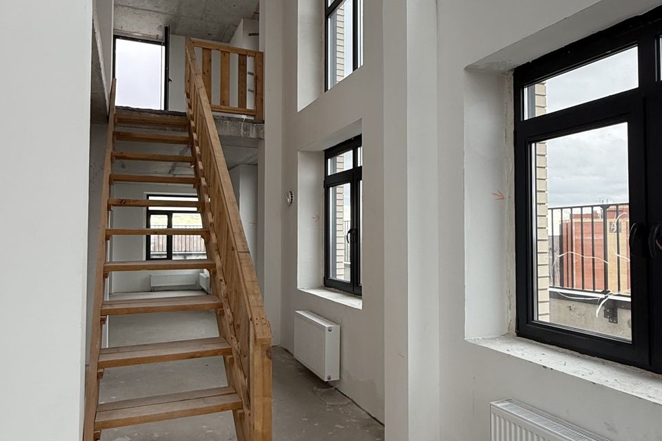 Продаётся 3-комнатная квартира, 94 м²