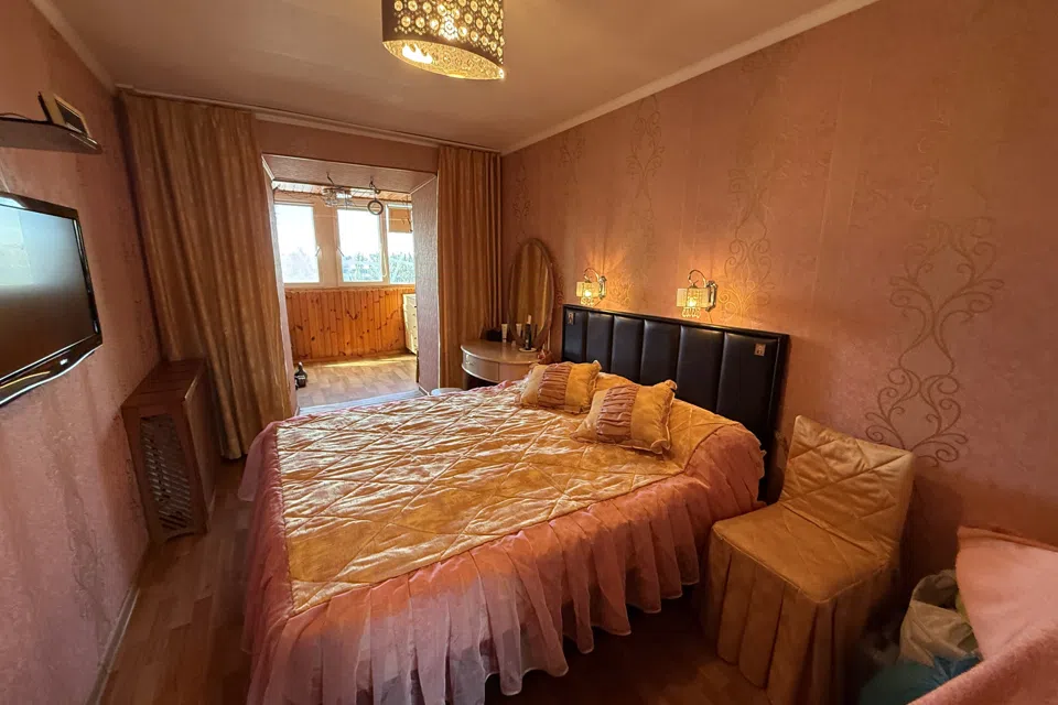 Продаётся 3-комнатная квартира, 70 м²