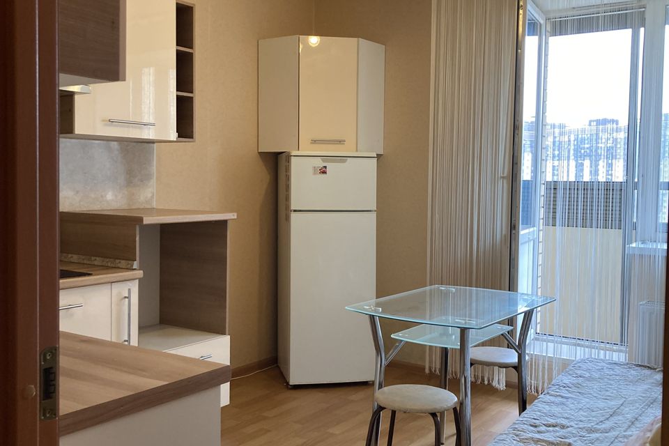 Продаётся 1-комнатная квартира, 35.8 м²