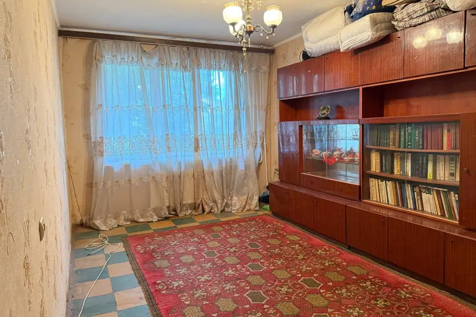 Продаётся 2-комнатная квартира, 495 м²