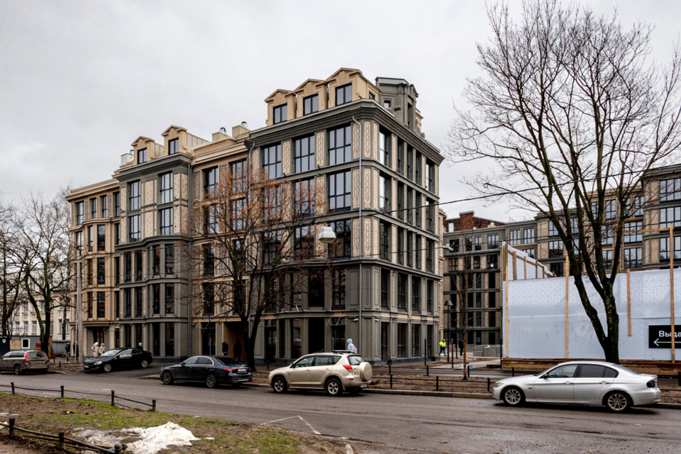 Продаётся 1-комнатная квартира, 60.7 м²