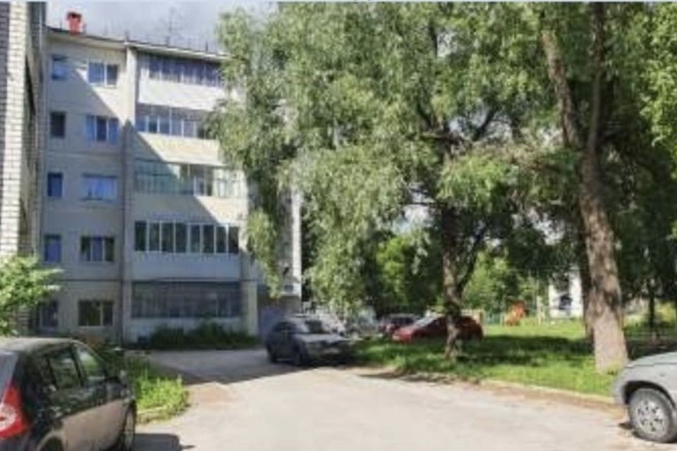 Продаётся 3-комнатная квартира, 75.9 м²