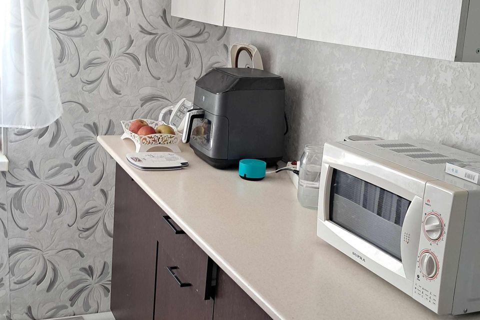 Продаётся 3-комнатная квартира, 49.3 м²