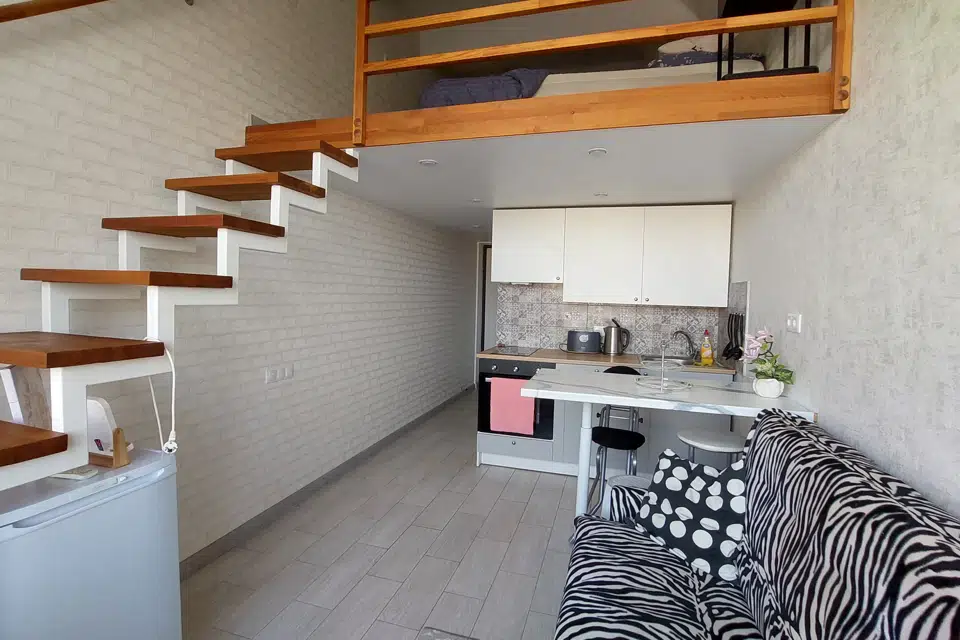 Продаётся 1-комнатная квартира, 18.4 м²
