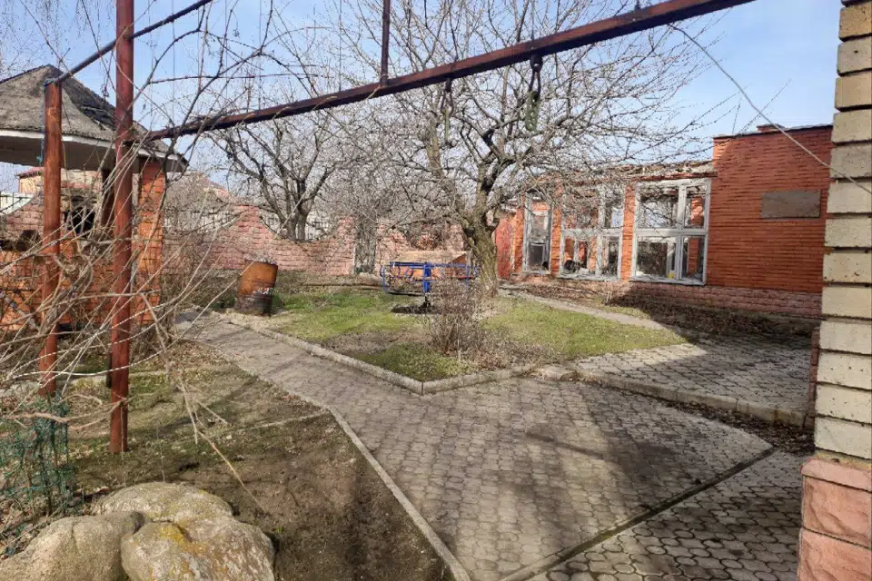 Продаётся 2-этажный дом, 290 м²