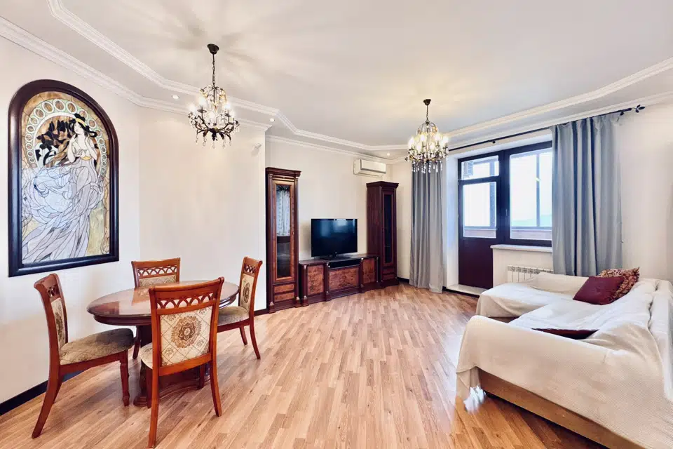 Продаётся 3-комнатная квартира, 105 м²