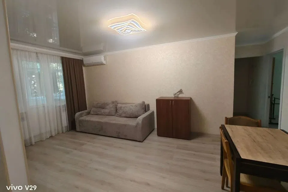 Продаётся 3-комнатная квартира, 58.1 м²