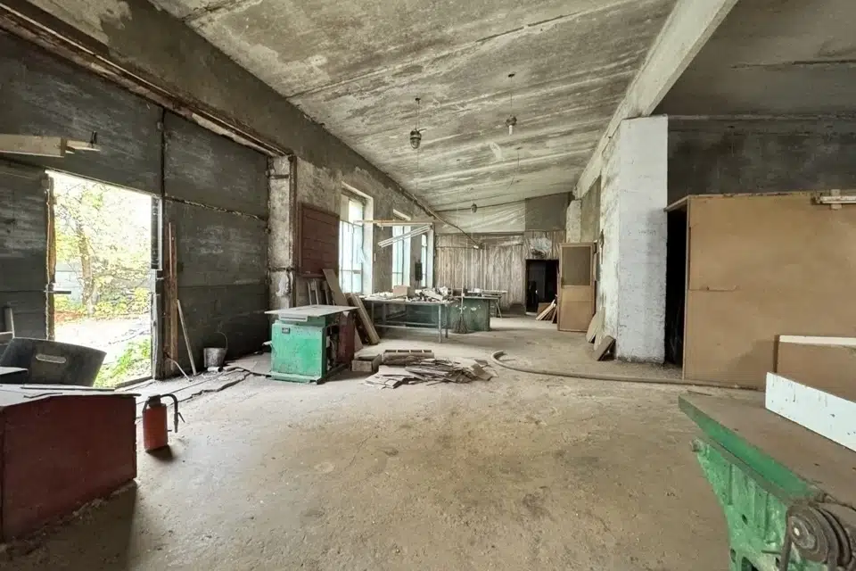 Продаётся склад, 300 м²