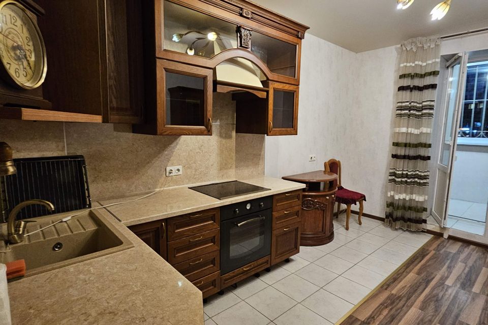 Продаётся 1-комнатная квартира, 41.5 м²