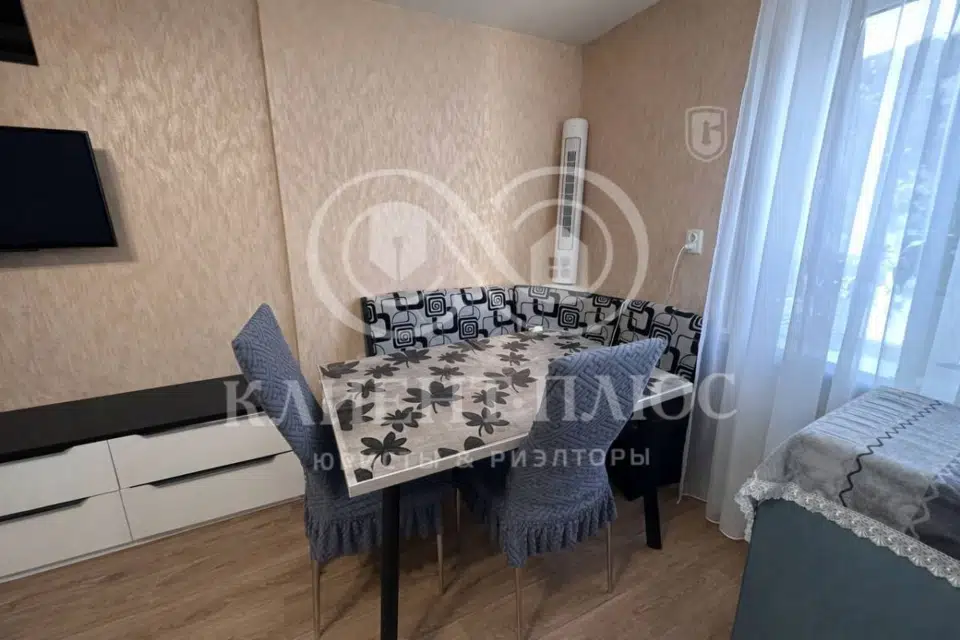Продаётся 2-комнатная квартира, 42.5 м²