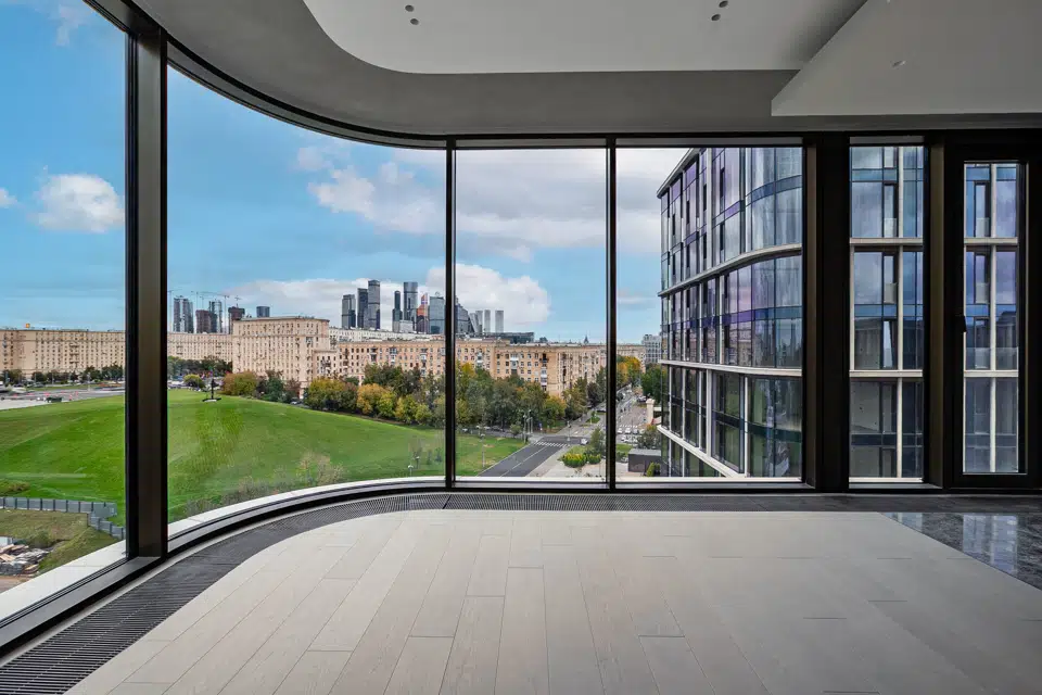 Продаётся 4-комнатная квартира, 150.5 м²