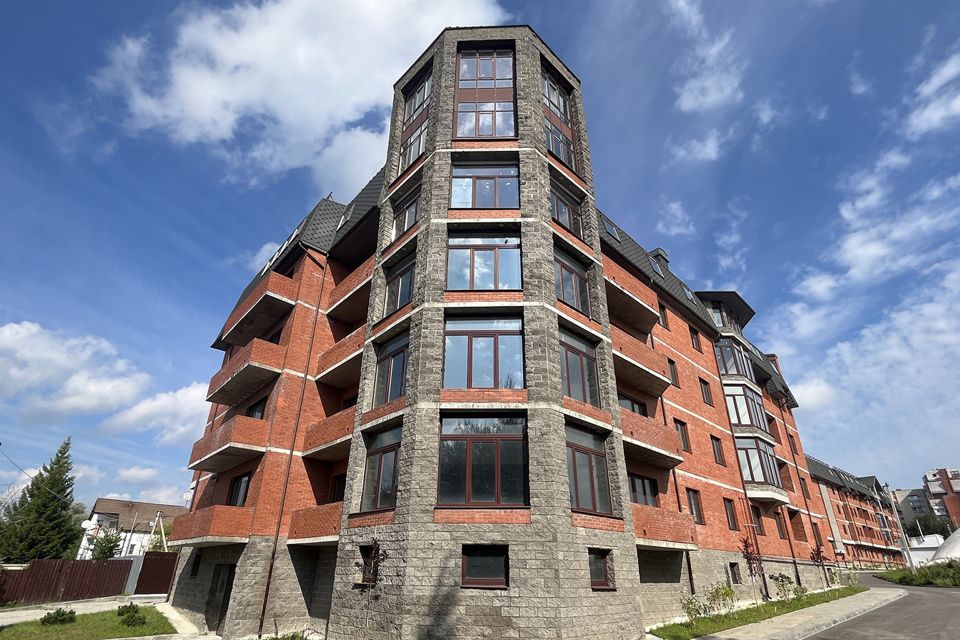 Продаётся 2-комнатная квартира, 72.5 м²
