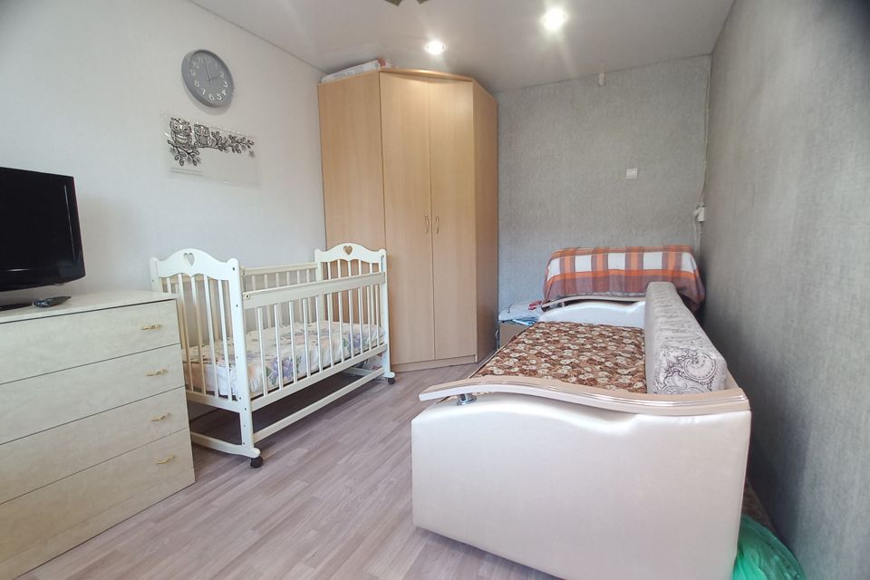 Продаётся комната в 2-комн. квартире, 29 м²