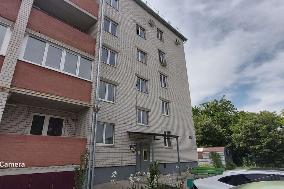 Продаётся 1-комнатная квартира, 54.3 м²