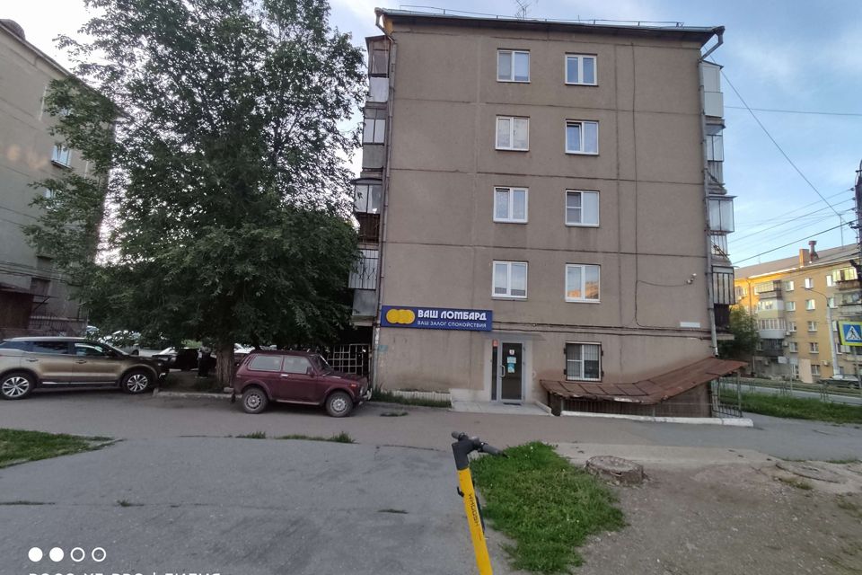 Продаётся 2-комнатная квартира, 42 м²