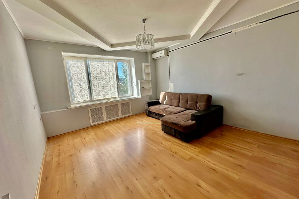 Продаётся 3-комнатная квартира, 64.6 м²
