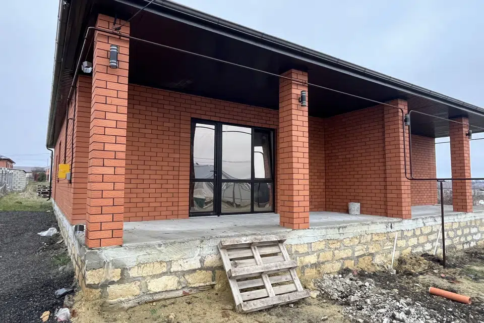 Продаётся 1-этажный дом, 100 м²