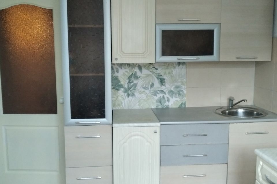 Сдаётся 2-комнатная квартира, 54 м²