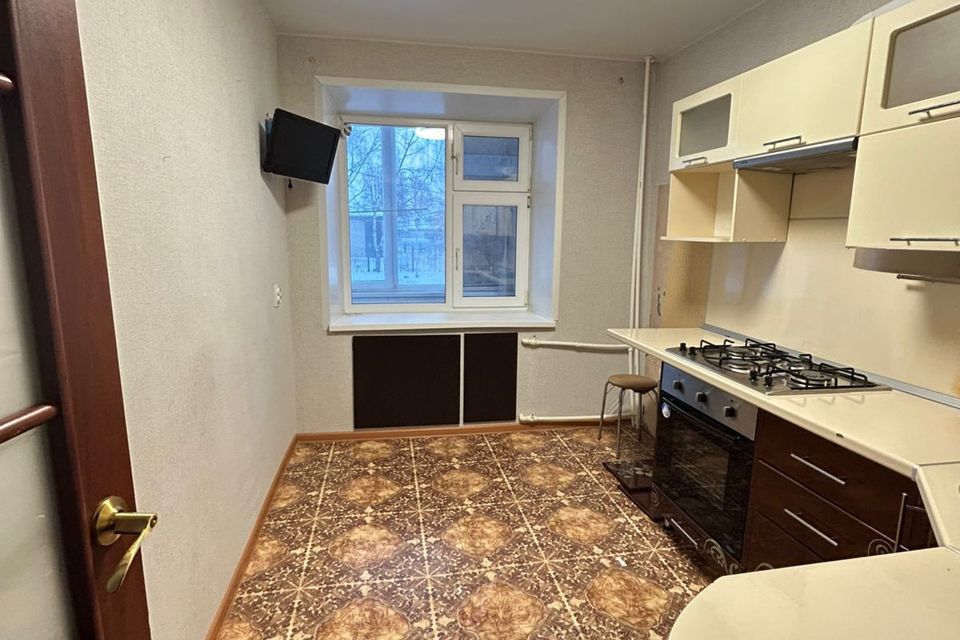 Продаётся 3-комнатная квартира, 61.4 м²