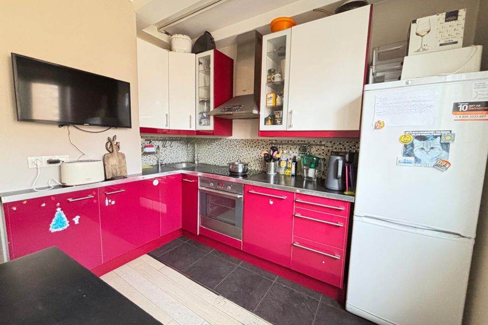 Продаётся 3-комнатная квартира, 74 м²