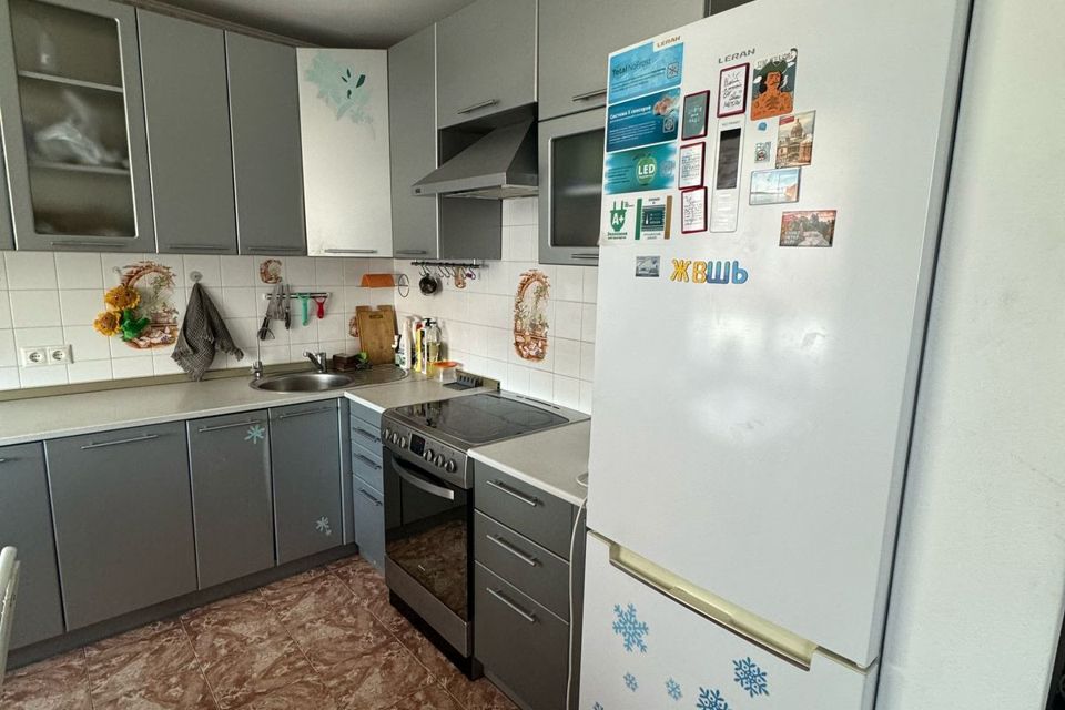 Продаётся 4-комнатная квартира, 77.37 м²