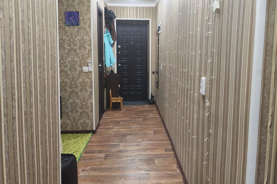 Продаётся 3-комнатная квартира, 55.9 м²